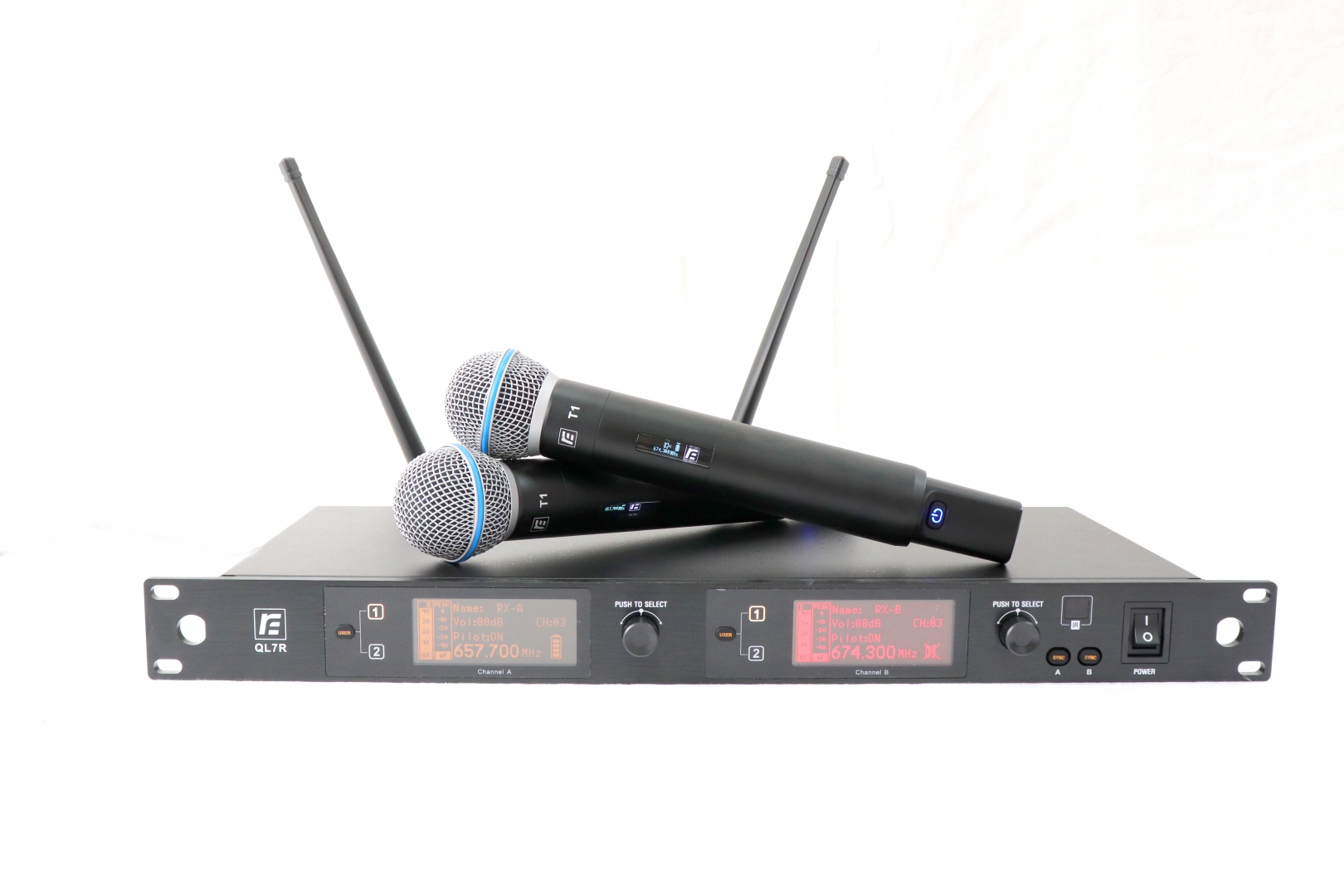 RFIntell QL7R/T1-B 720,500-754,000 МГц 2-канальная радиосистема с 2-мя ручными микрофонами в Томской области
